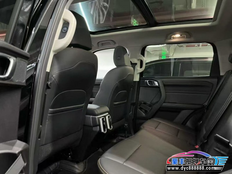 25年长城哈弗大狗轿车抵押车出售