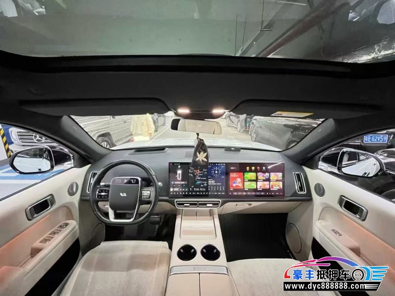 23年理想L7轿车抵押车出售