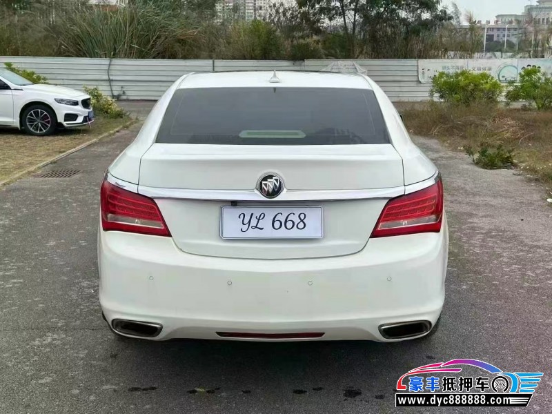 14年别克君越轿车抵押车出售