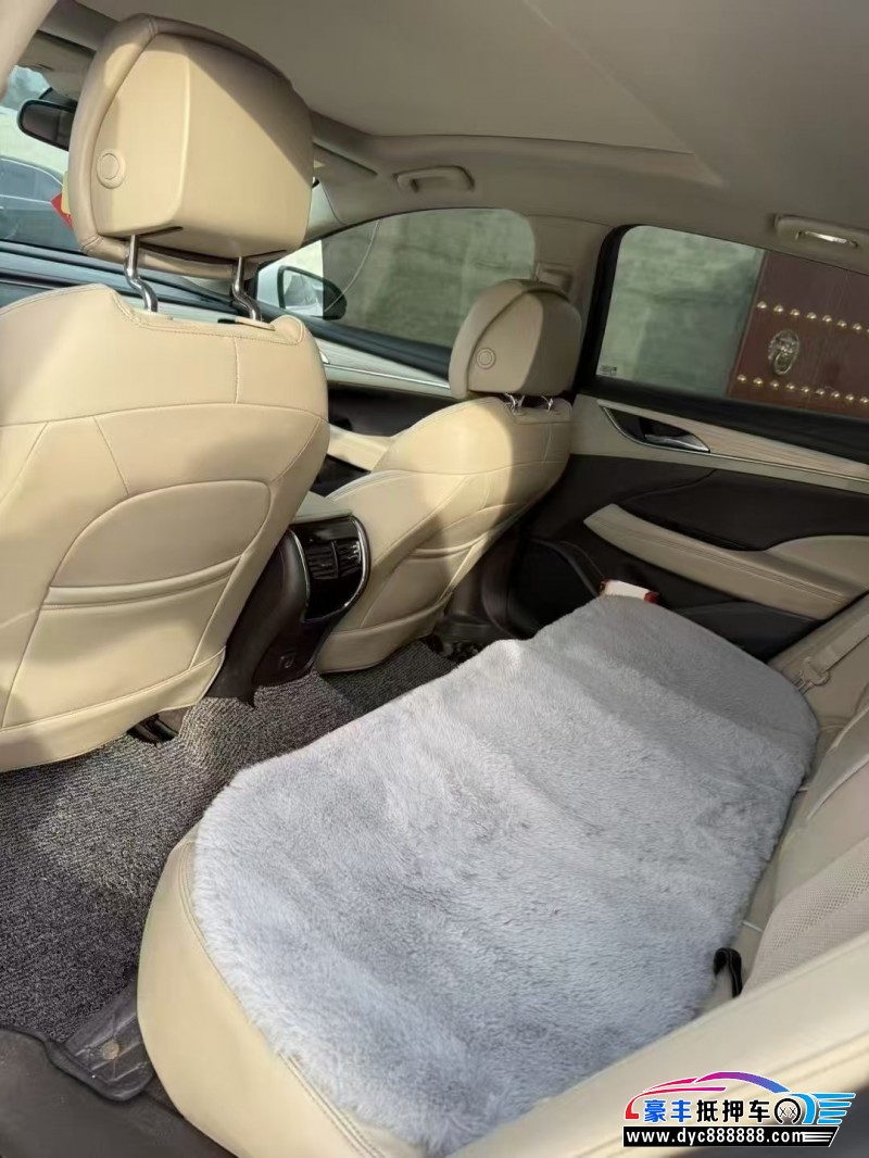 19年别克君越轿车抵押车出售