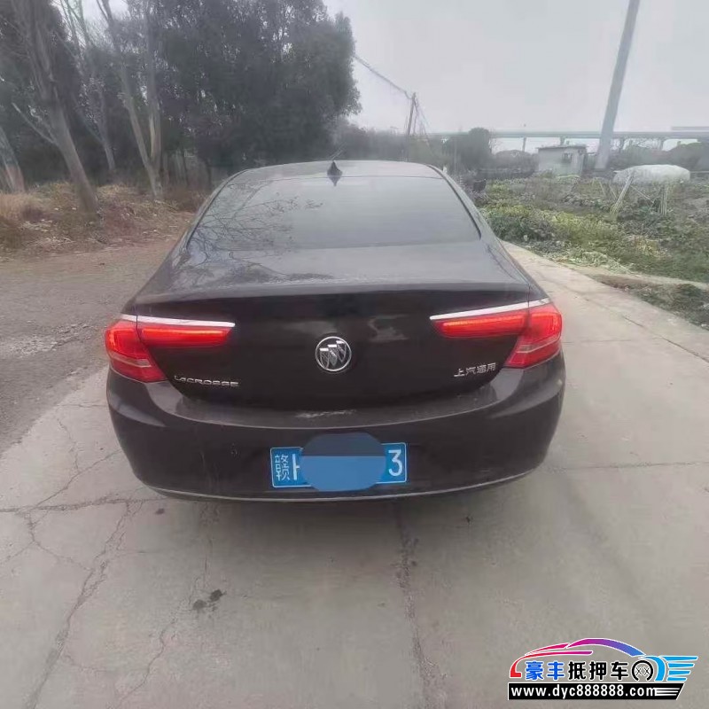 17年别克君越轿车抵押车出售