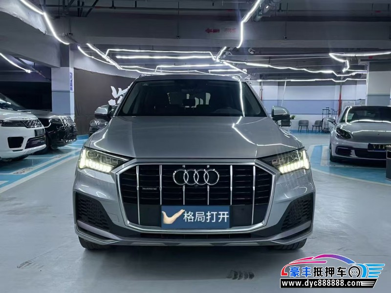 抵押车出售23年奥迪Q7轿车