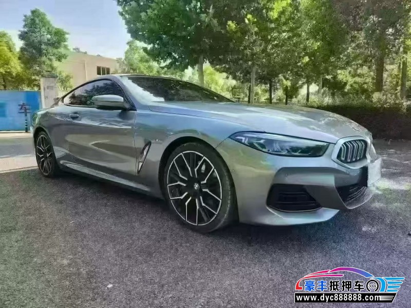 24年宝马8系轿车抵押车出售