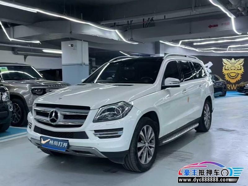 14年奔驰GL轿车抵押车出售