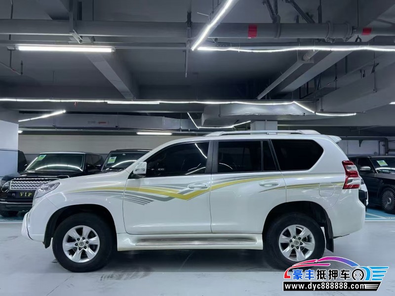 18年丰田普拉多（霸道）轿车抵押车出售