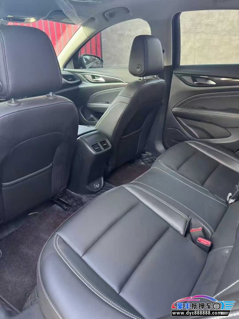 24年别克君威轿车抵押车出售