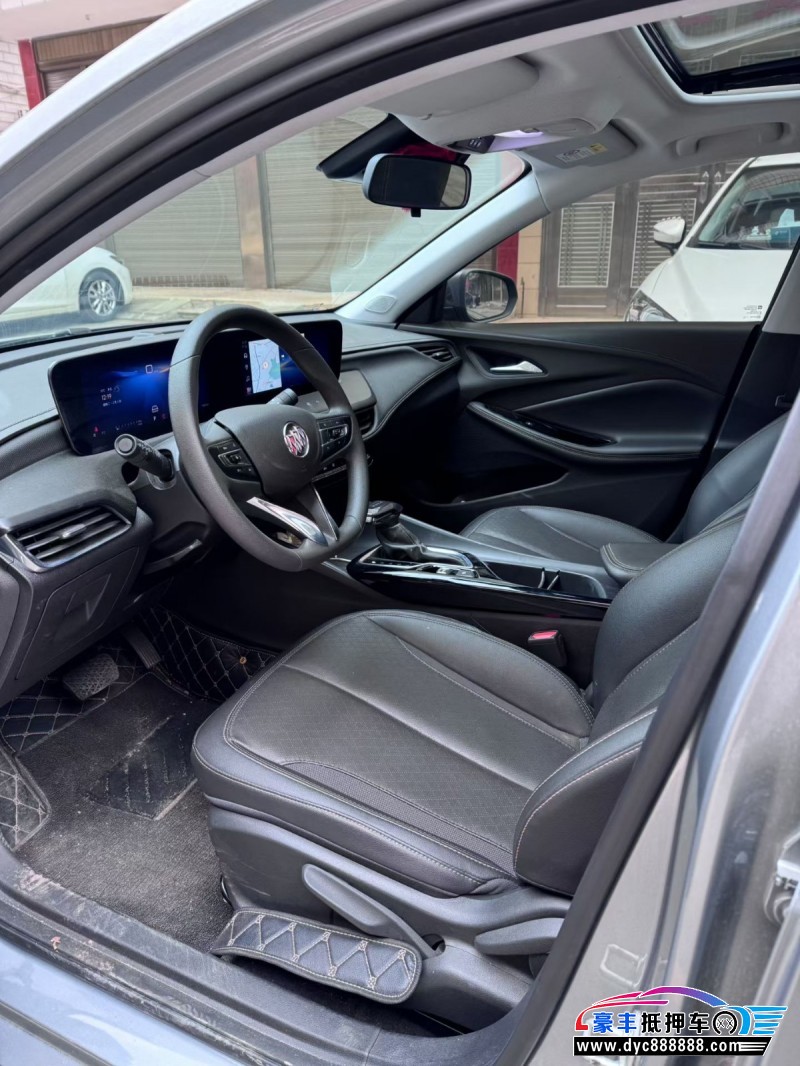 24年别克威朗轿车抵押车出售