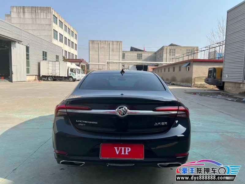 20年别克君越轿车抵押车出售