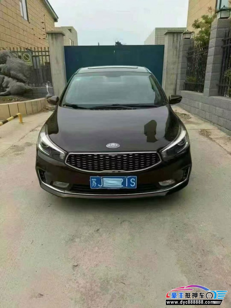 抵押车出售17年起亚K3轿车