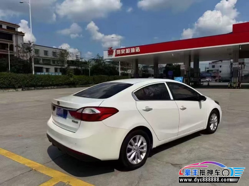 16年起亚K3轿车抵押车出售