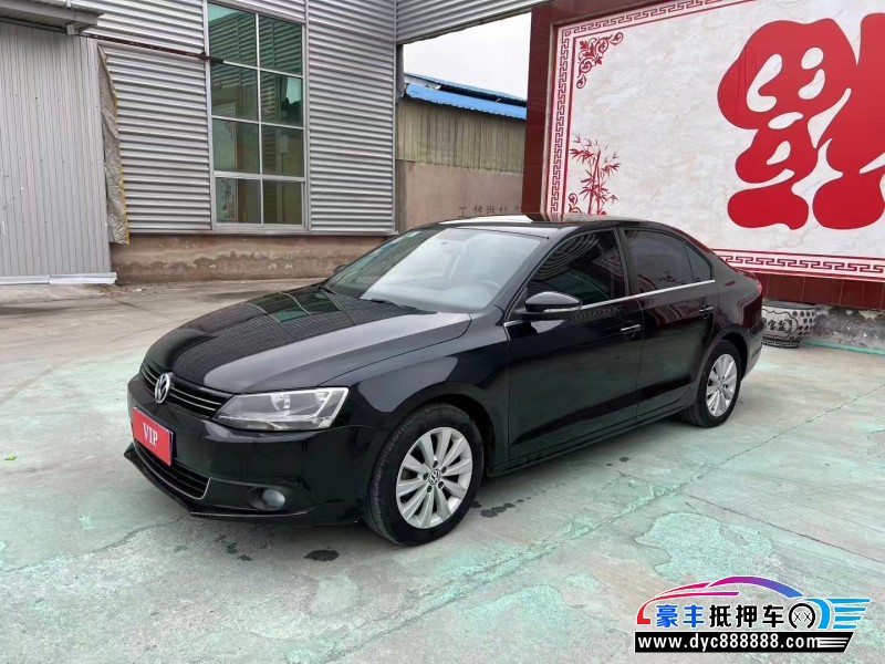 13年大众速腾轿车抵押车出售