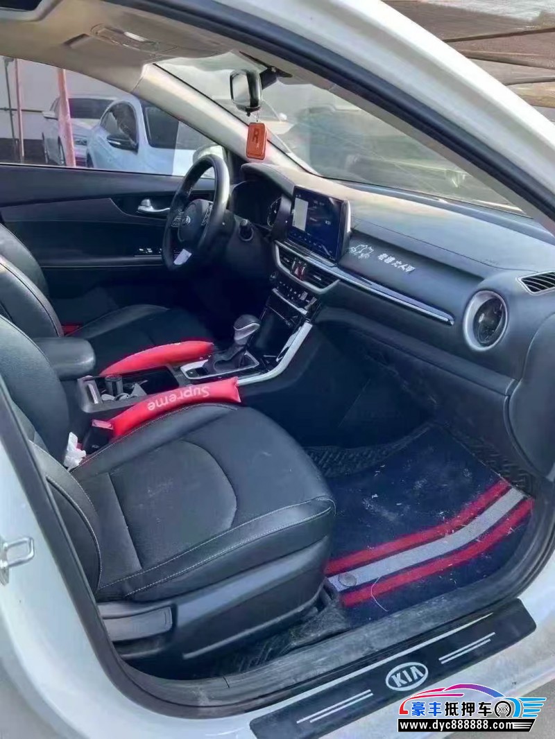 19年起亚K3轿车抵押车出售