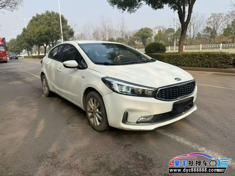 17年起亚K3轿车抵押车出售