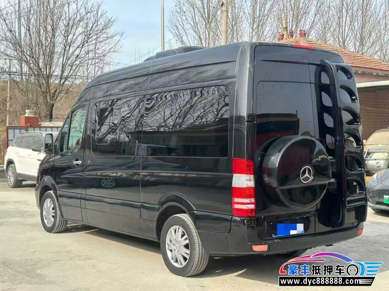 19年奔驰斯宾特轿车抵押车出售