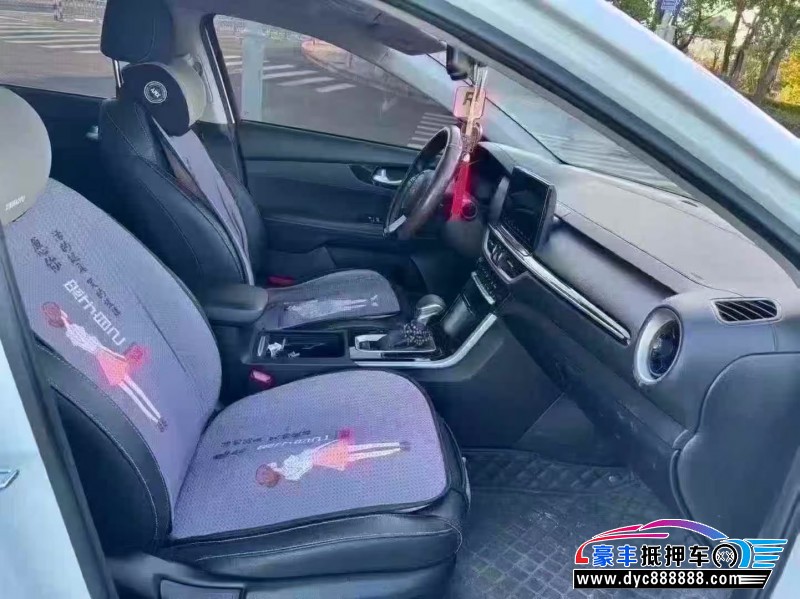 23年起亚K3轿车抵押车出售