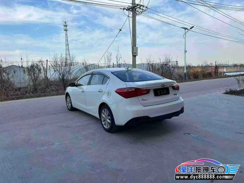 16年起亚K3轿车抵押车出售