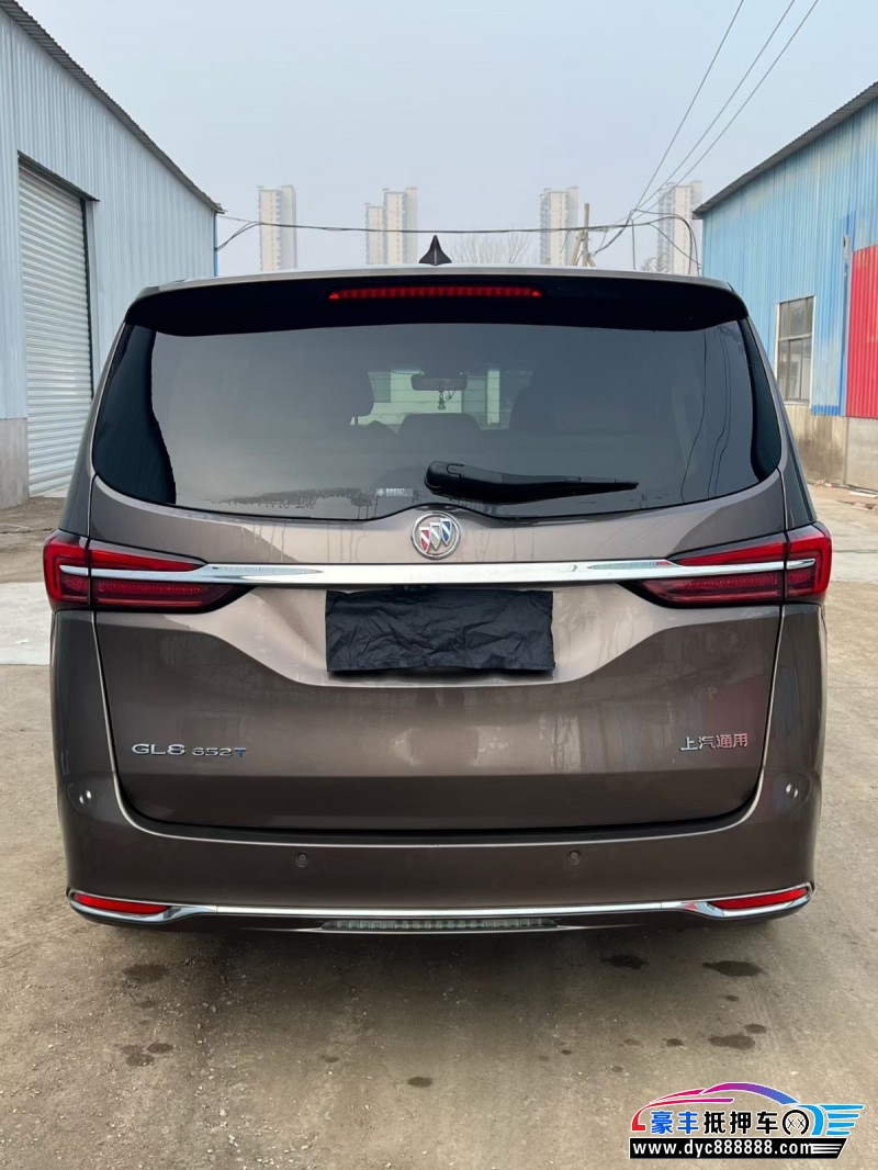 22年别克GL8轿车抵押车出售