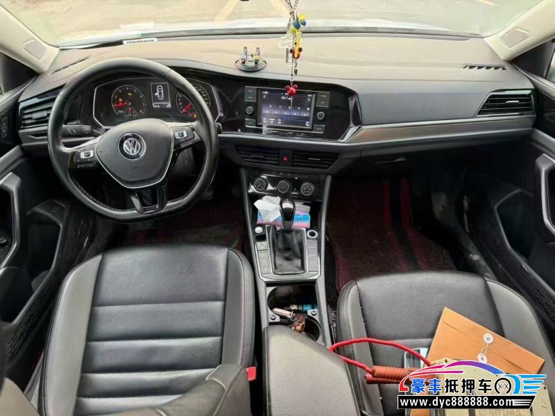 20年大众速腾轿车抵押车出售