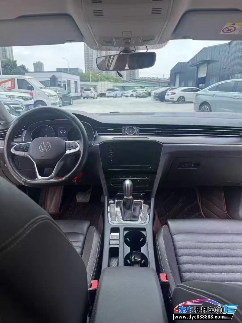 21年大众迈腾轿车抵押车出售