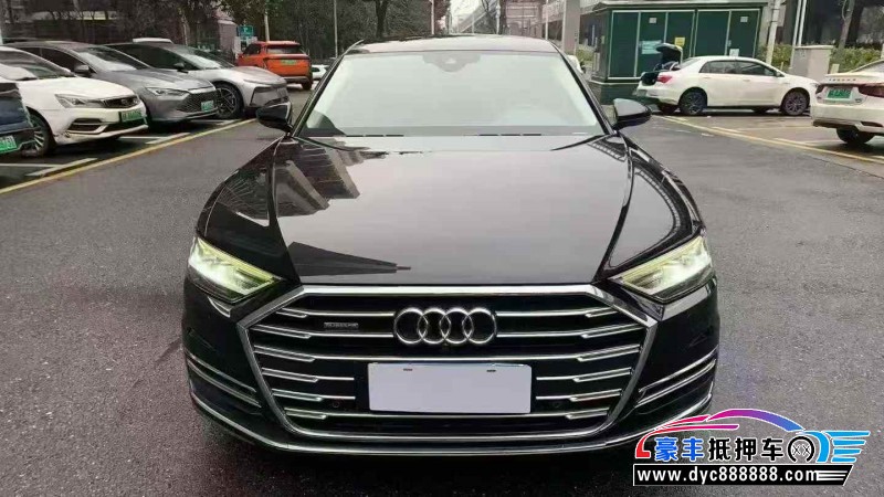 20年奥迪A8L轿车抵押车出售