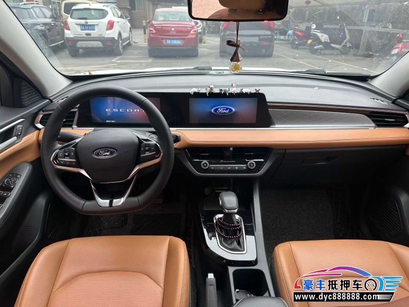 22年福特福睿斯轿车抵押车出售