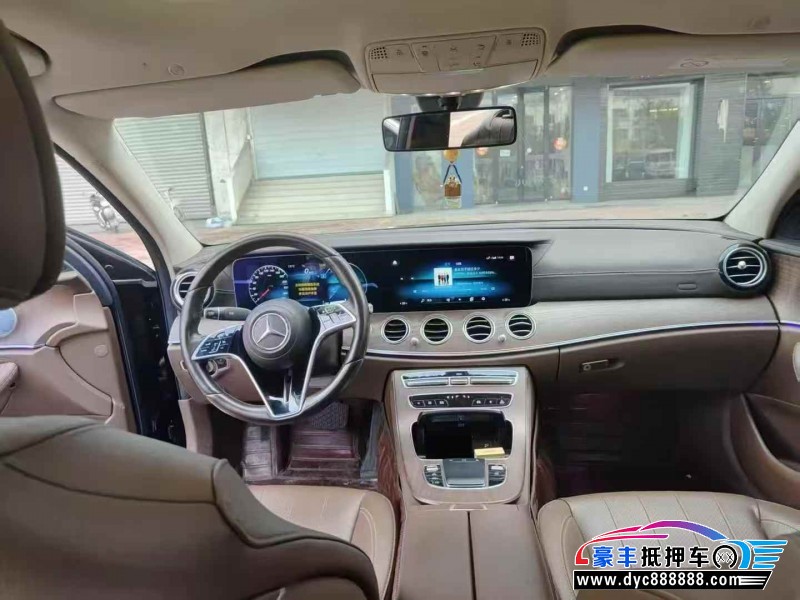 21年奔驰E轿车抵押车出售