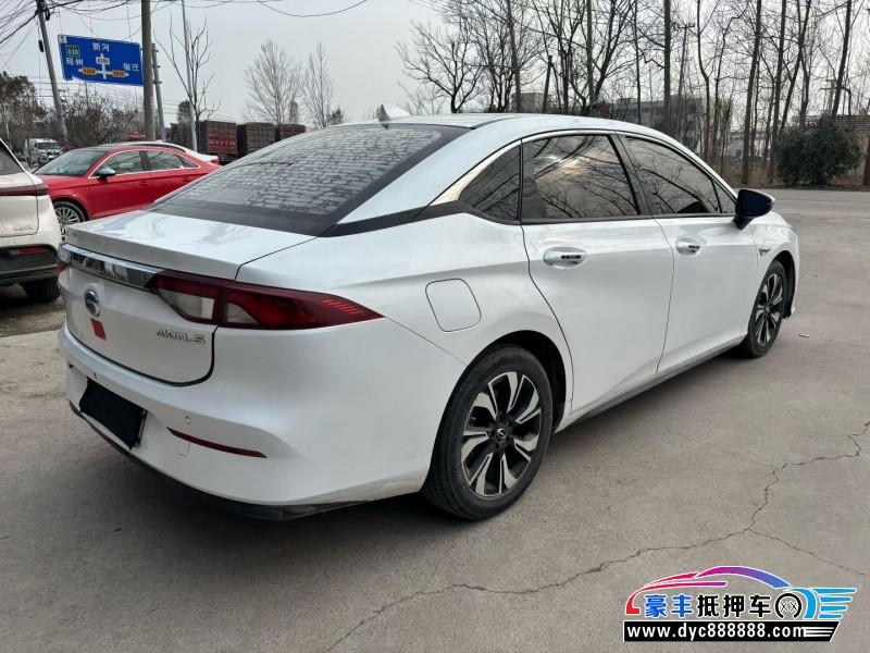 20年埃安魅S580轿车抵押车出售