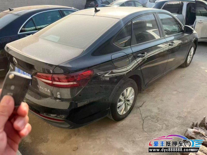 22年大众朗逸轿车抵押车出售