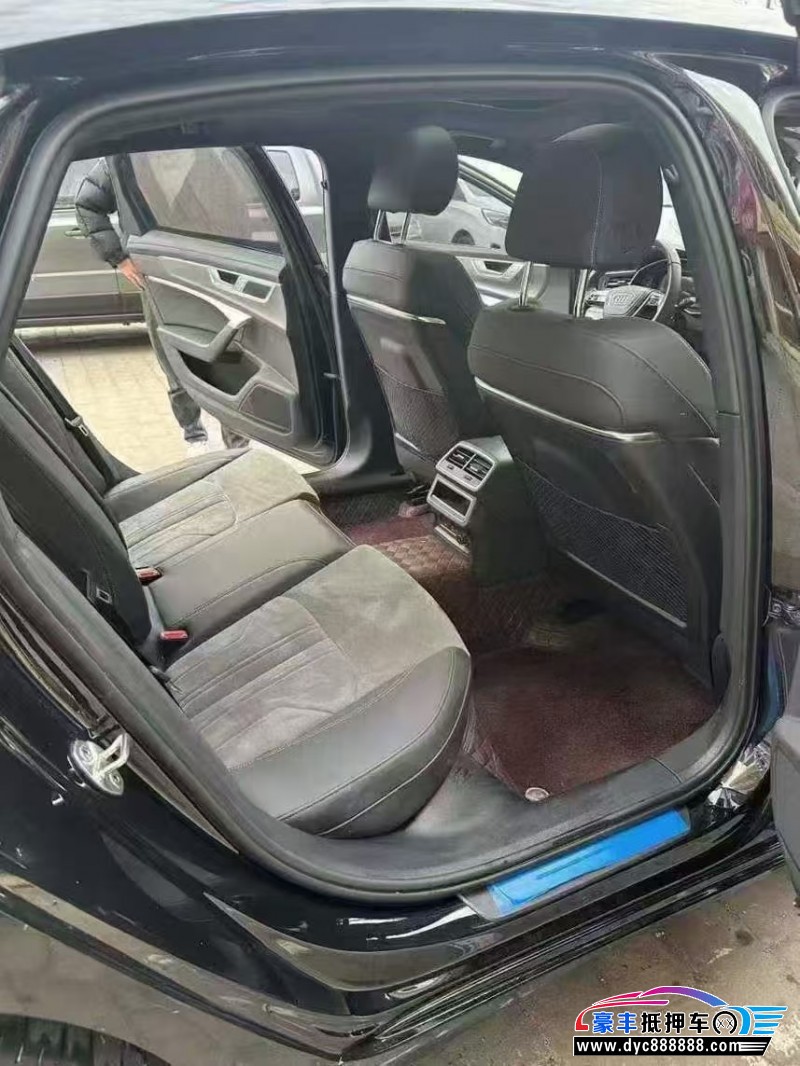 24年奥迪A6L轿车抵押车出售