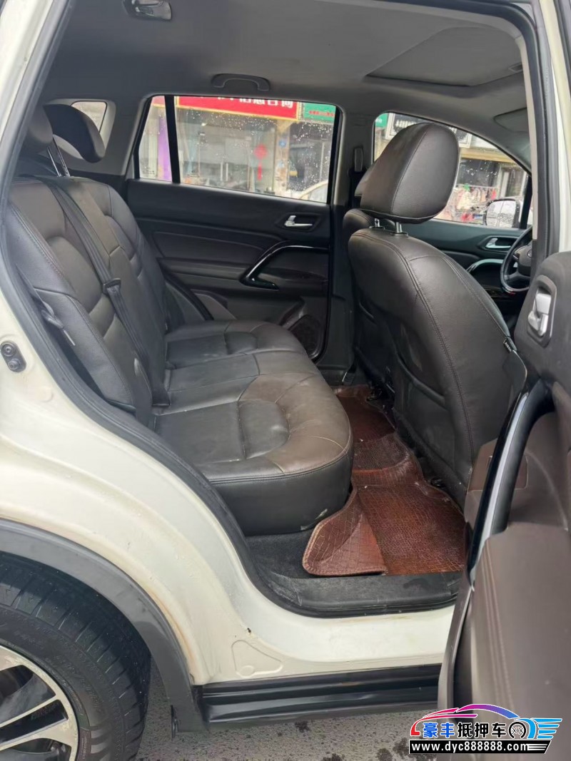 17年传祺GS4轿车抵押车出售