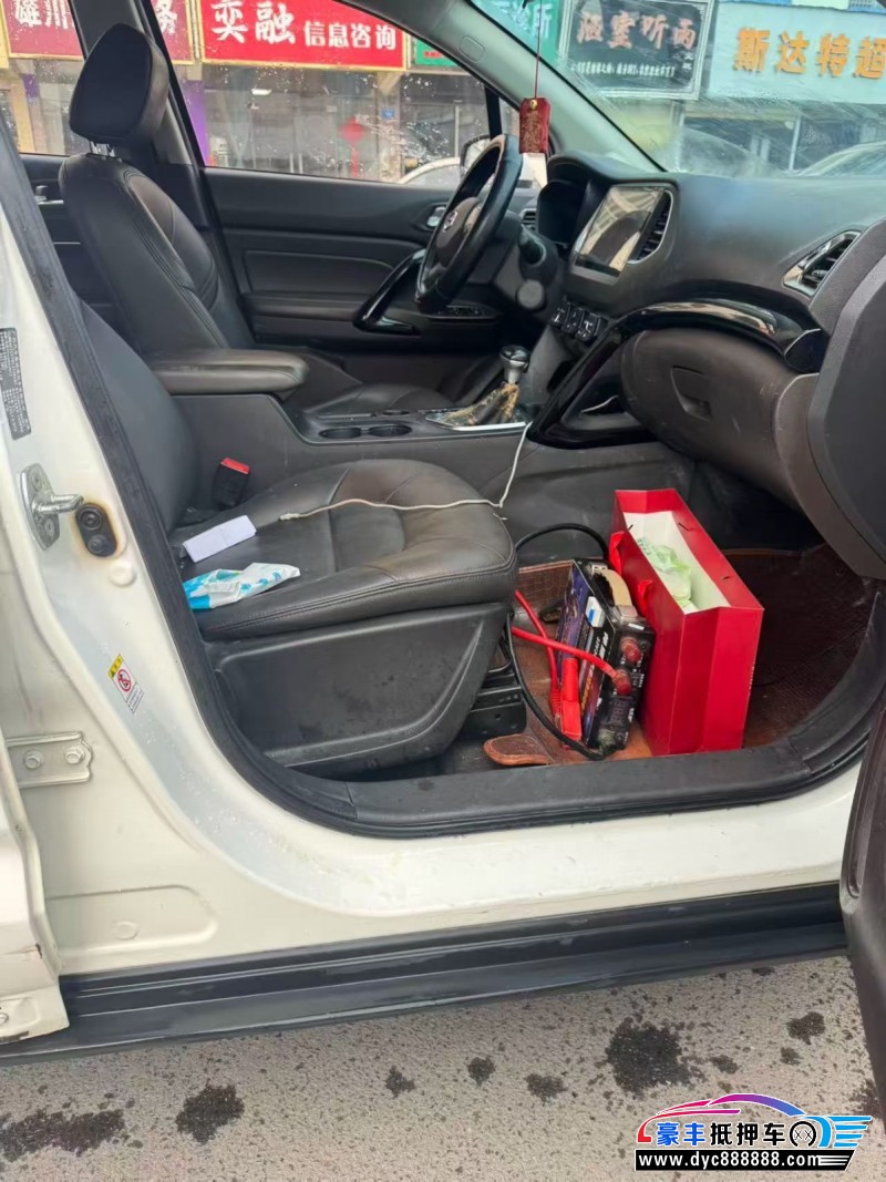 17年传祺GS4轿车抵押车出售