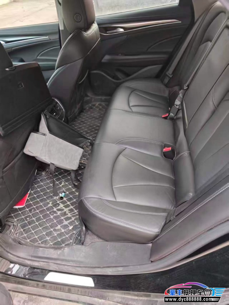 23年别克君越轿车抵押车出售