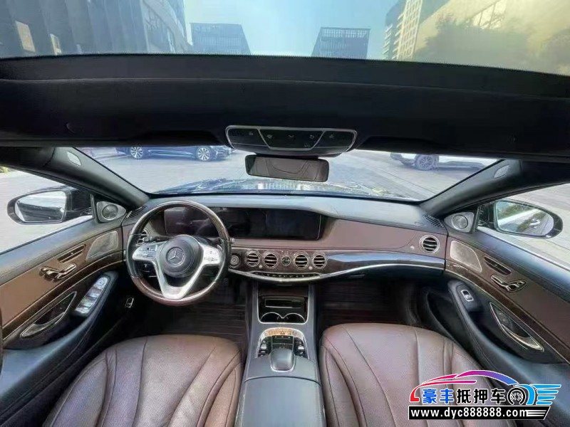 18年奔驰S轿车抵押车出售