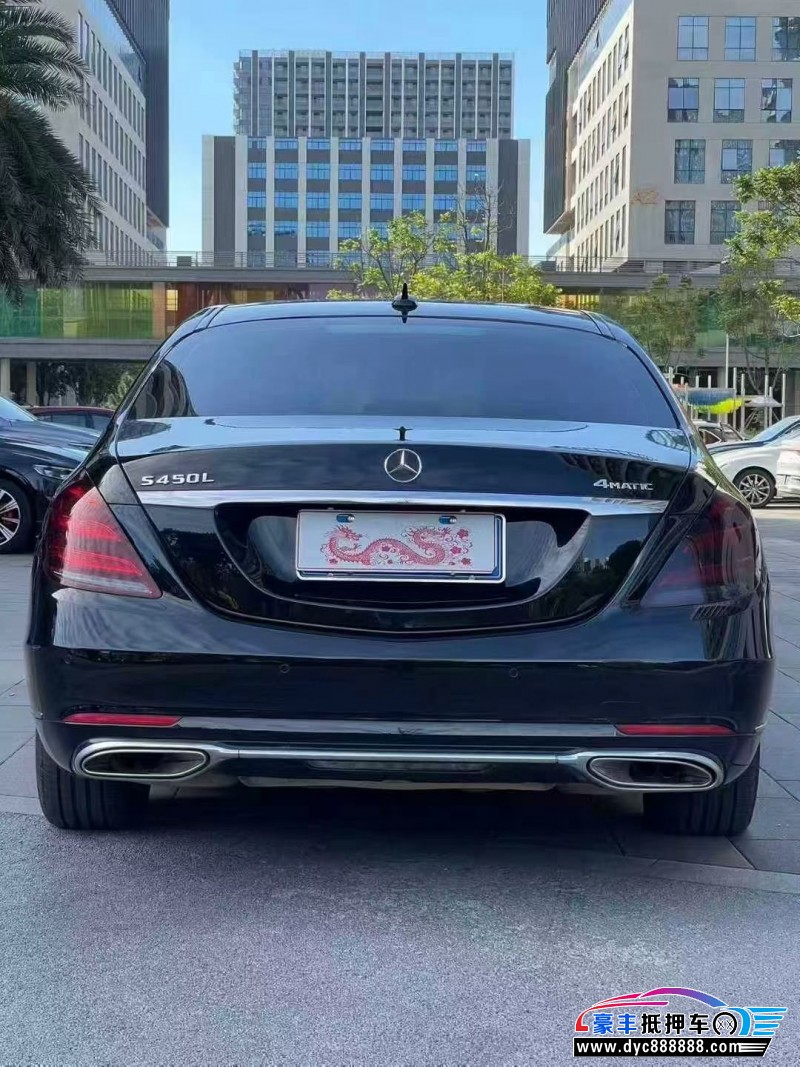 18年奔驰S轿车抵押车出售