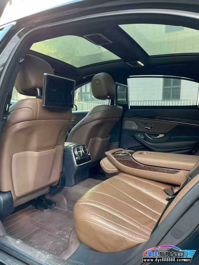 18年奔驰S轿车抵押车出售