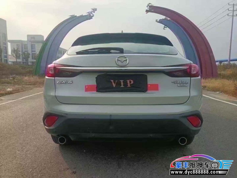 18年马自达CX-4轿车抵押车出售