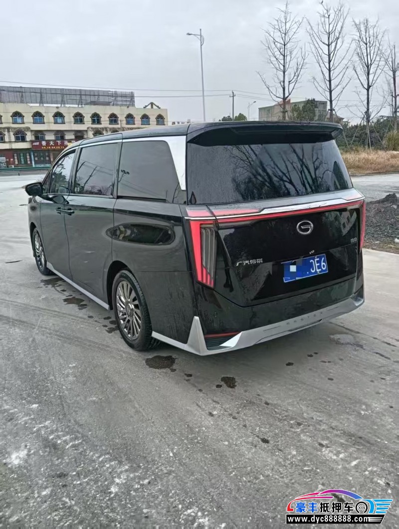 23年传祺M8轿车抵押车出售