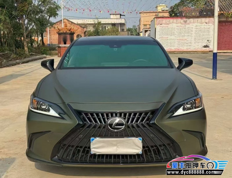 24年雷克萨斯ES轿车抵押车出售