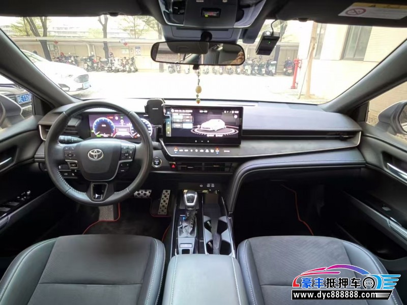 24年丰田凯美瑞轿车抵押车出售