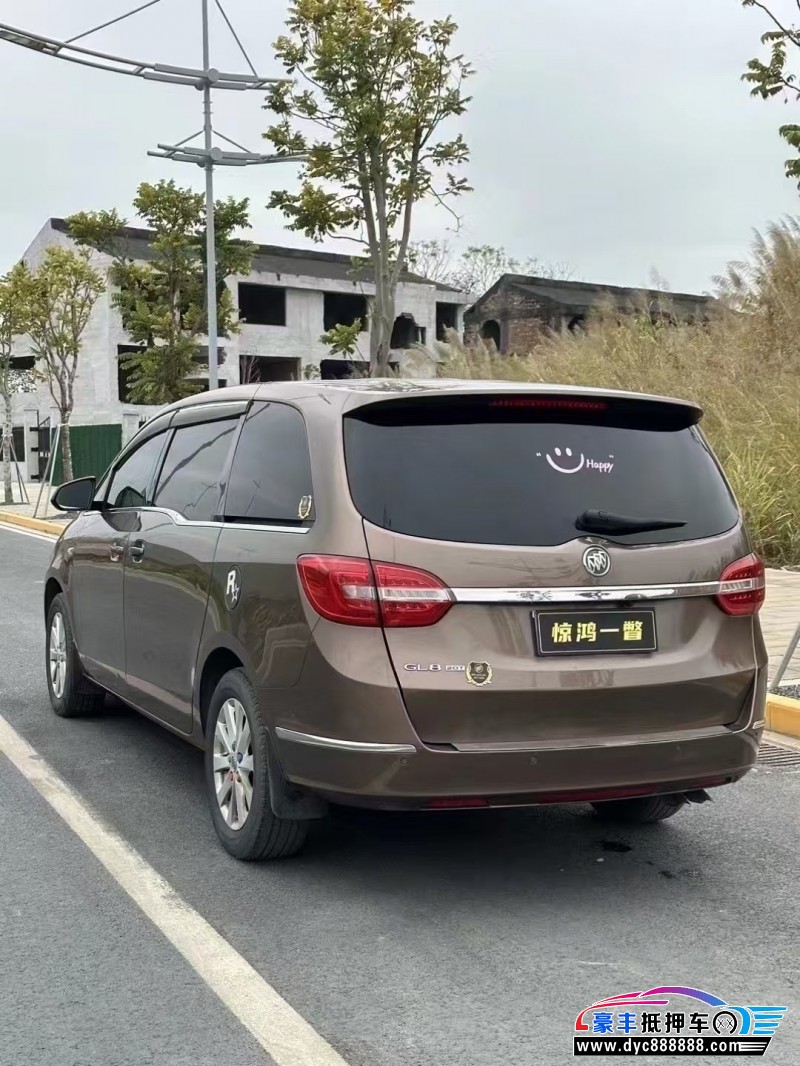 19年别克GL8轿车抵押车出售