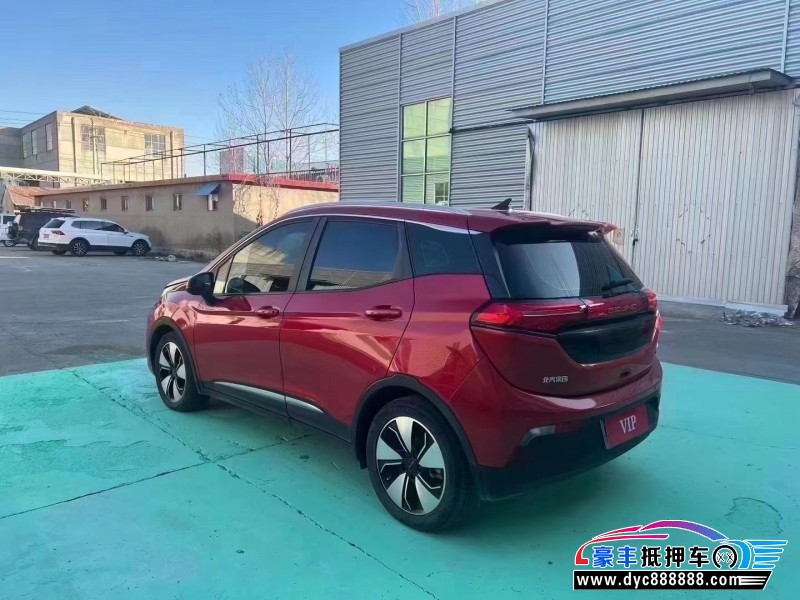 22年北汽新能源EX轿车抵押车出售