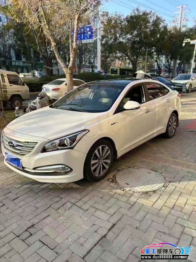 17年现代名图轿车抵押车出售