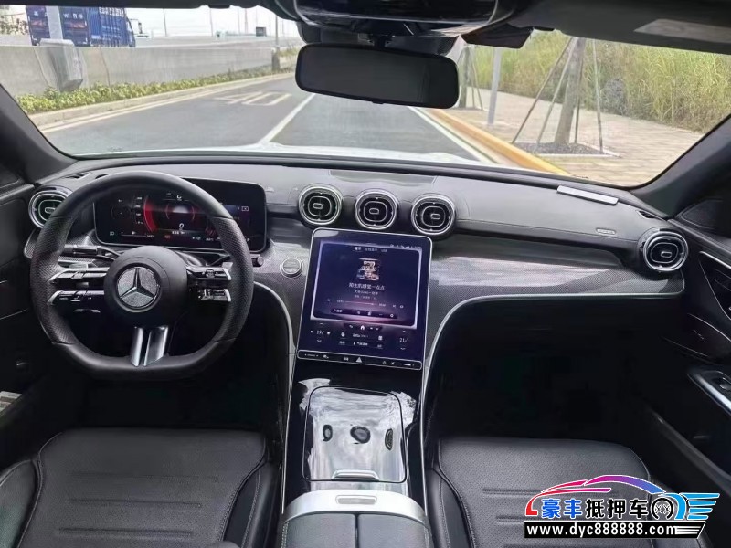 22年奔驰C轿车抵押车出售