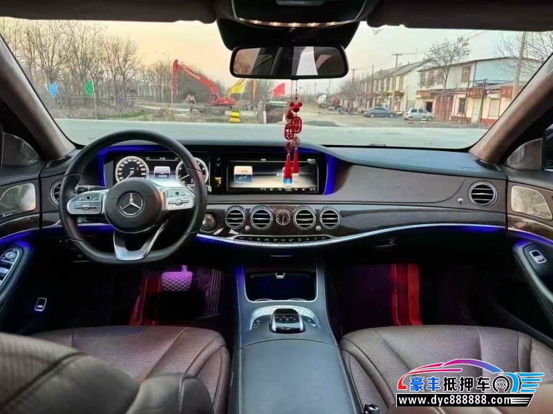 16年奔驰S轿车抵押车出售