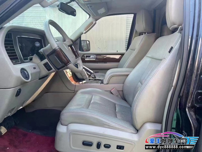 12年林肯领航员轿车抵押车出售