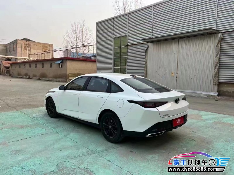 23年长安逸达轿车抵押车出售