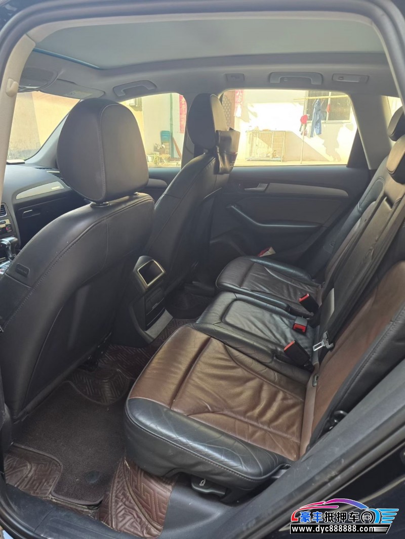 18年奥迪Q5轿车抵押车出售