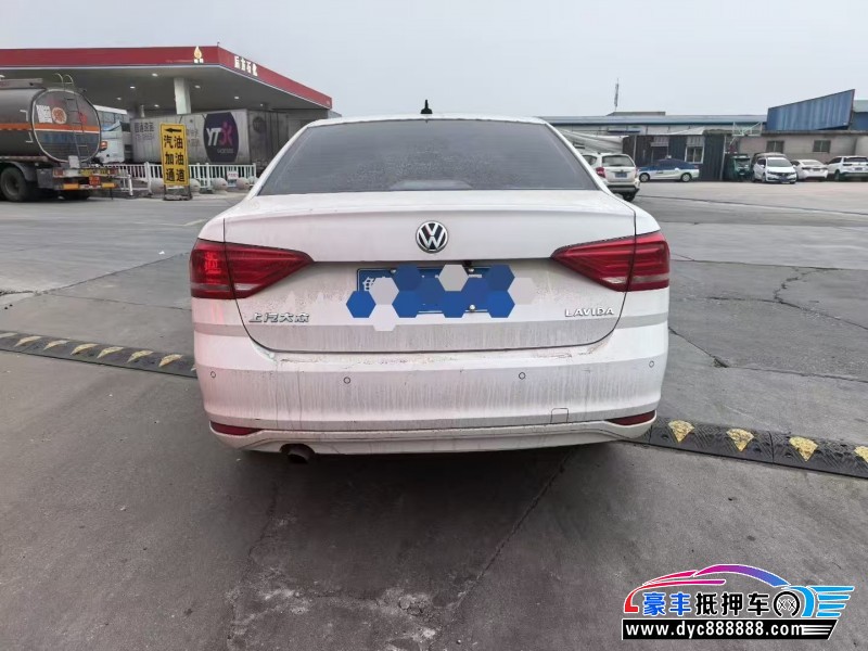 17年大众朗逸轿车抵押车出售