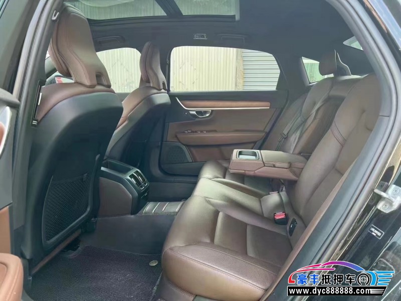 21年沃尔沃S90轿车抵押车出售