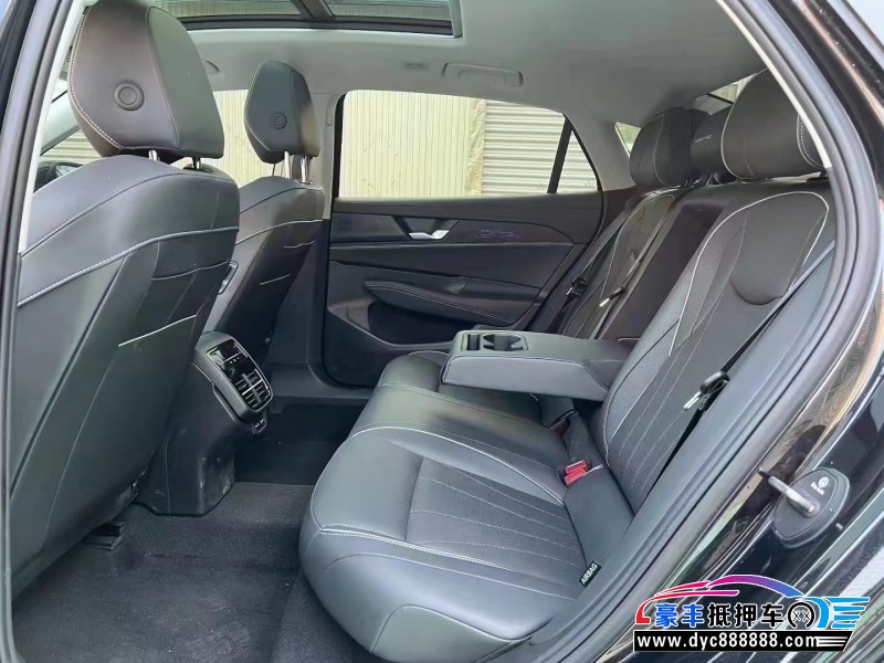 25年大众帕萨特轿车抵押车出售